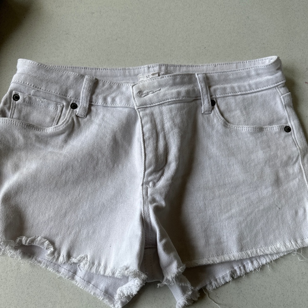 STS Blue white short